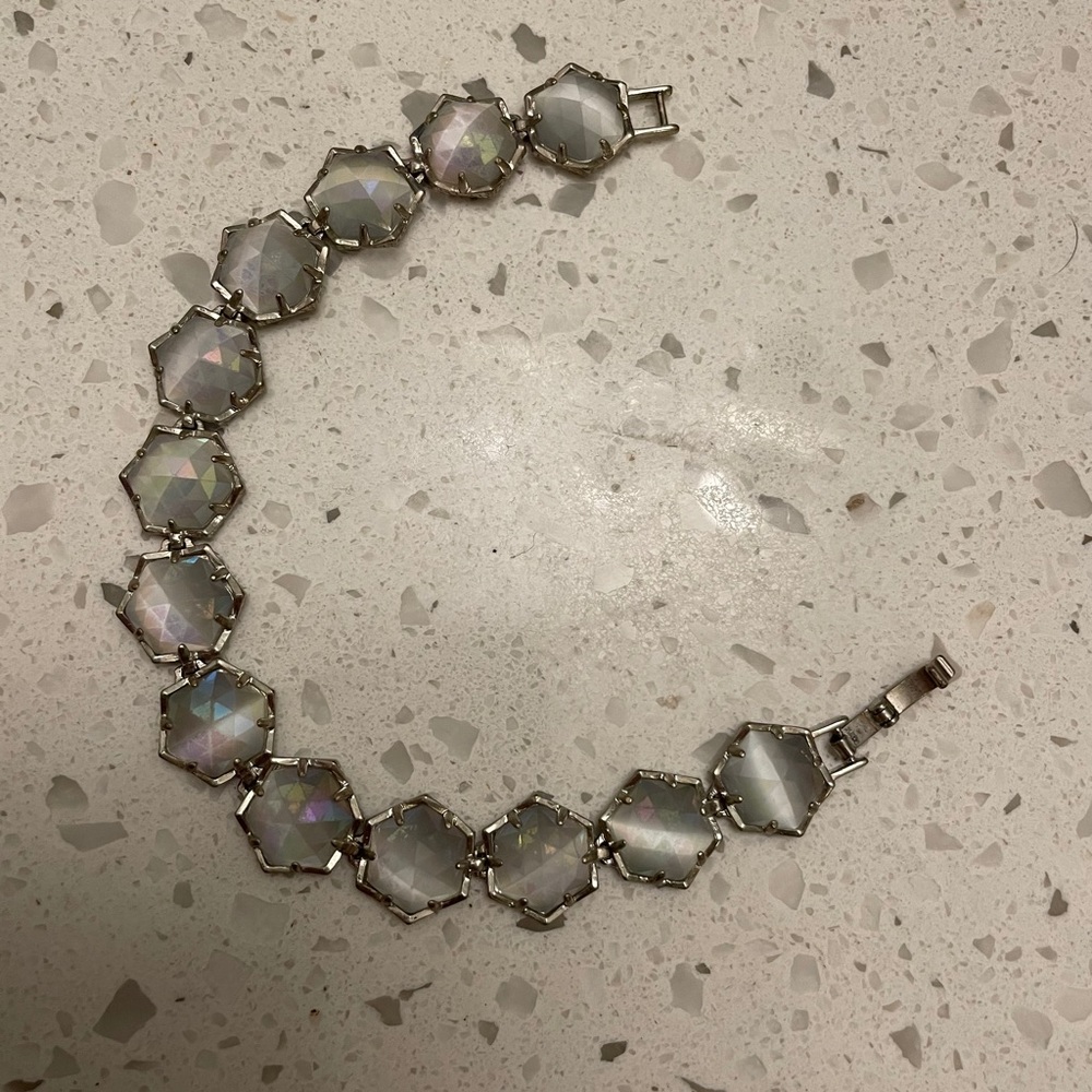 Kendra Scott bracelet